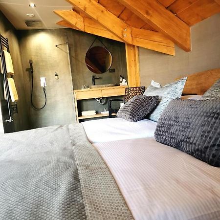 Koliba Na Vrsku Hotel Bytca ภายนอก รูปภาพ